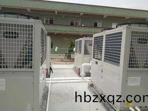 黃岡實驗學(xue)校採用愛尅熱(re)泵