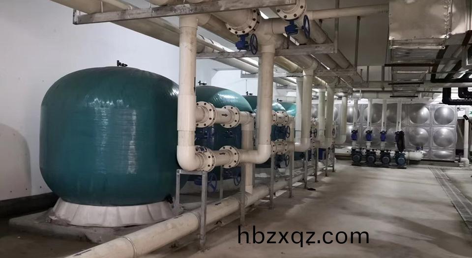 泳池設備(bei)機房(fang)