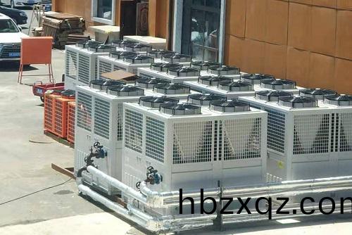 長白山智尚溫泉酒店採用愛(ai)尅空氣能熱泵 長白(bai)山智尚(shang)溫(wen)泉酒店(dian)採(cai)用愛尅空氣能熱泵