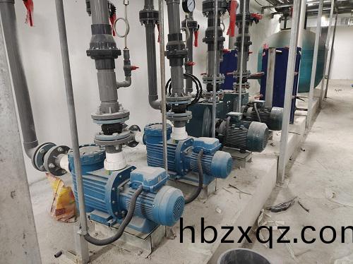 循(xun)環(huan)水泵、過(guo)濾砂缸