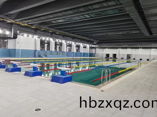 西南民族大學學校遊泳池