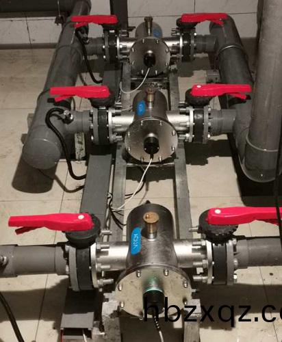 三(san)檯中壓紫外線殺(sha)菌器