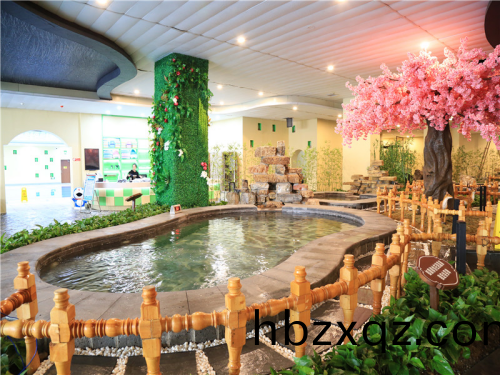 酒店泡池