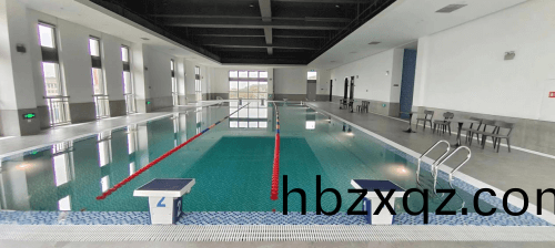 健身中心泳池