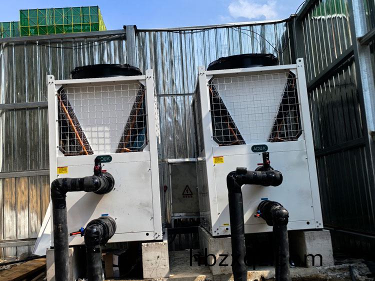 空氣(qi)源恆溫熱泵